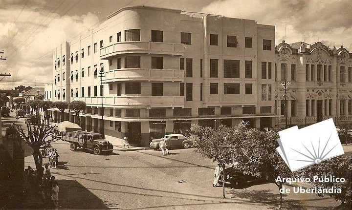 Hotel Colombo - Imagem cedida pela Prefeitura Municipal de Uberlândia - ARPU, Arquivo Público Municipal de Uberlândia